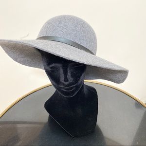 100% Grey Wool Big Brim Hat with Black band